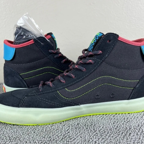 New! VANS Lizzie Sneakers Skate Shoes Gray/Multi Color Men's 3.5/Womens 5 - Picture 4 of 8